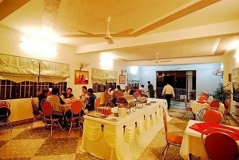 Amy Hotel نها ترانج 2*,  فيتنام