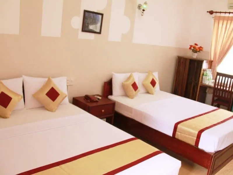 Amy Hotel نها ترانج